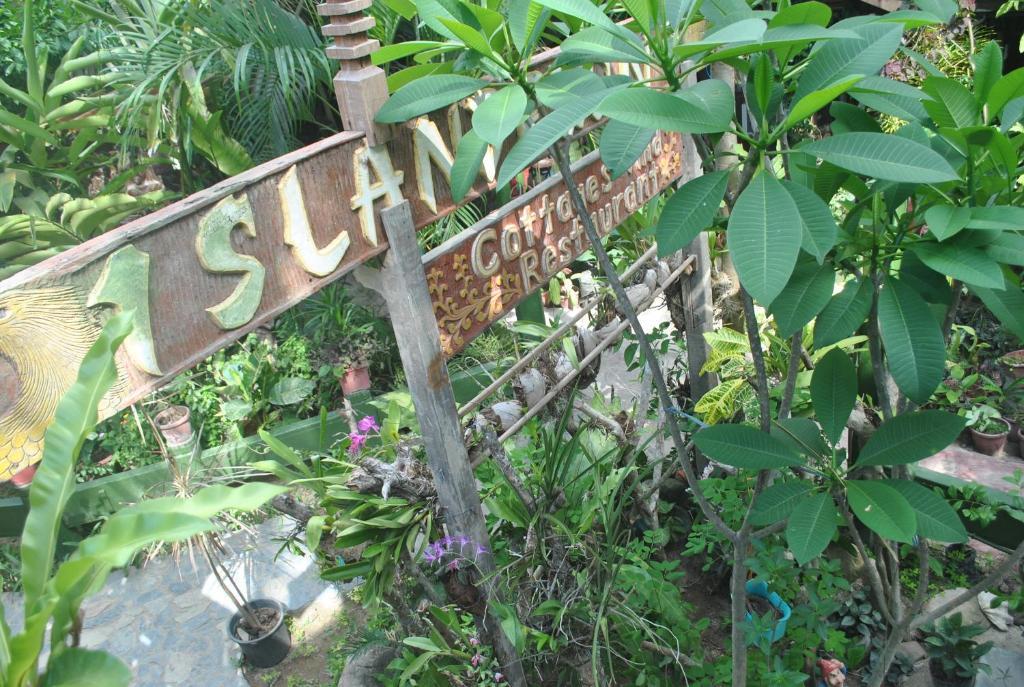 Islandfront Cottages And Restaurant El Nido Buitenkant foto