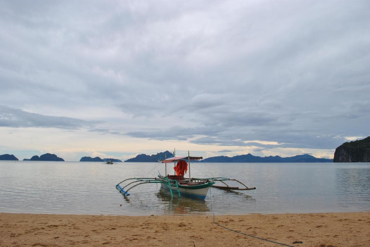 Islandfront Cottages And Restaurant El Nido Buitenkant foto