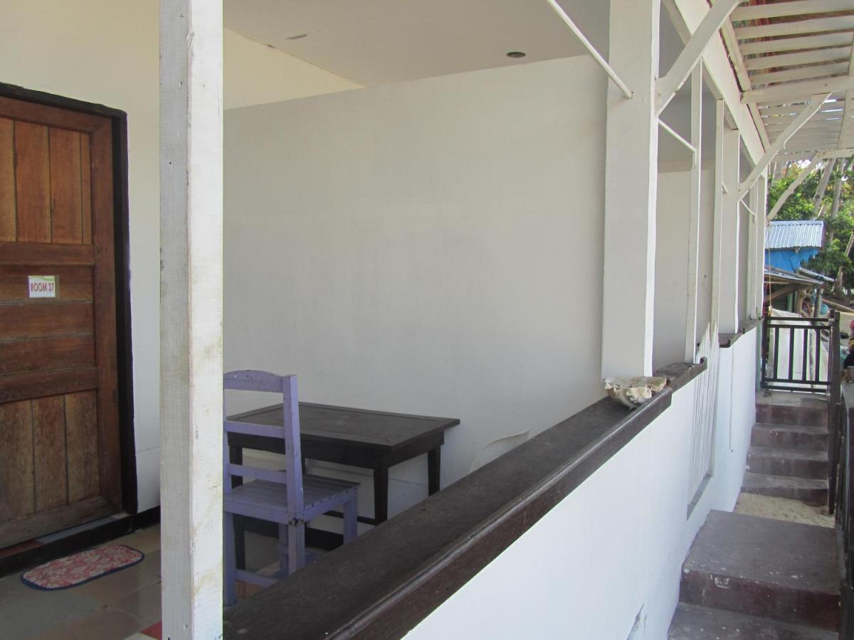 Islandfront Cottages And Restaurant El Nido Buitenkant foto