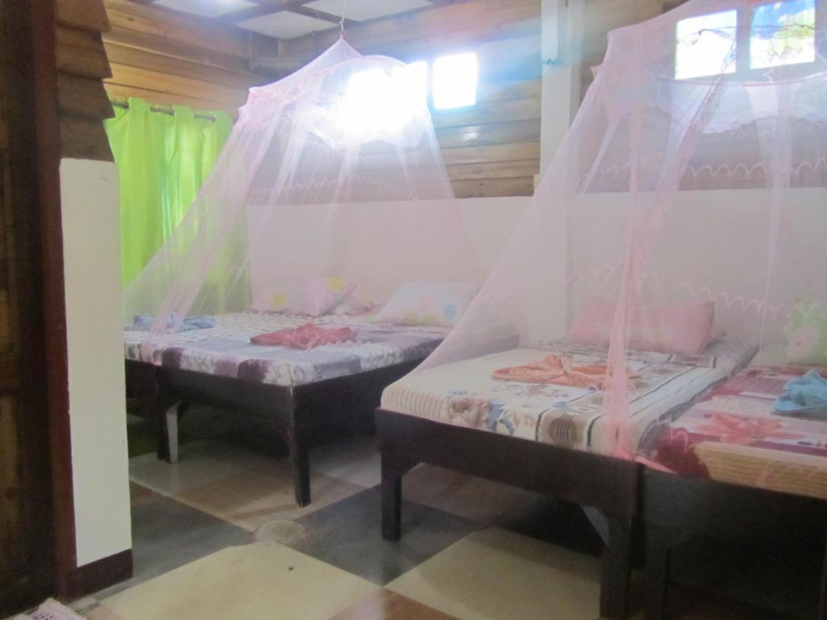 Islandfront Cottages And Restaurant El Nido Buitenkant foto